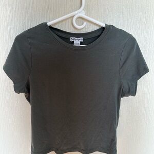 Scully & Scully Women's Charcoal green Short Sleeve Tee